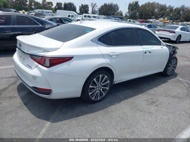 Photo 3 VIN: JTHB21B11K2030371 - LEXUS ES 