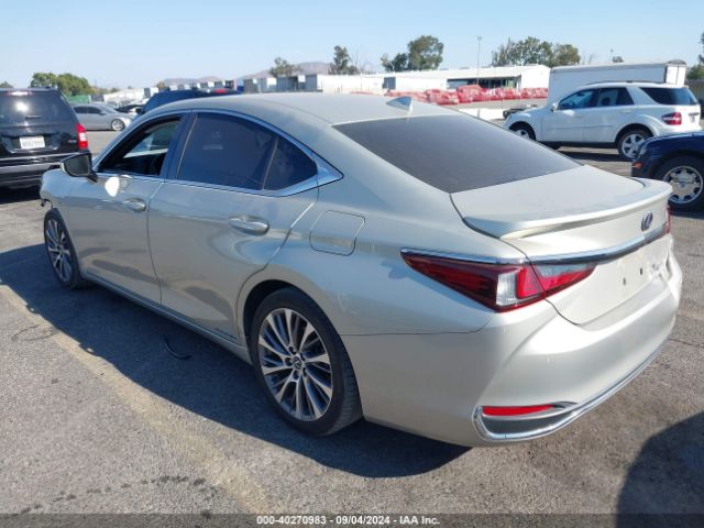 Photo 2 VIN: JTHB21B15K2021611 - LEXUS ES 