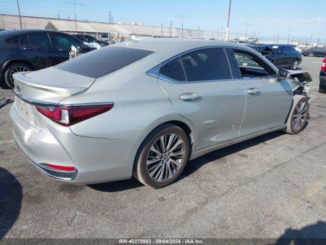 Photo 3 VIN: JTHB21B15K2021611 - LEXUS ES 