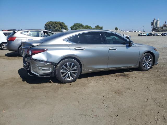 Photo 2 VIN: JTHB21B15K2043205 - LEXUS ES300 