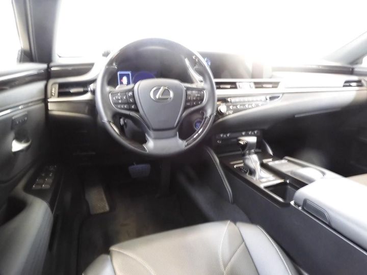 Photo 3 VIN: JTHB21B1802147393 - LEXUS ES 300H 