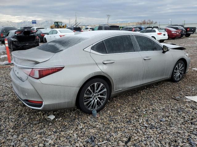 Photo 2 VIN: JTHB21B19K2000597 - LEXUS ES300 