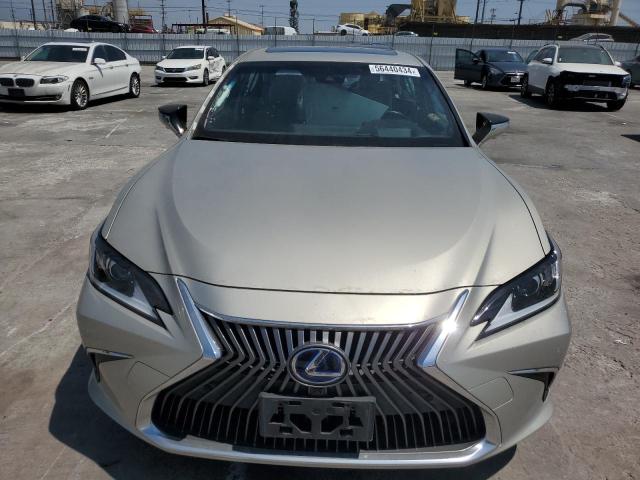 Photo 4 VIN: JTHB21B1XK2025041 - LEXUS ES300 