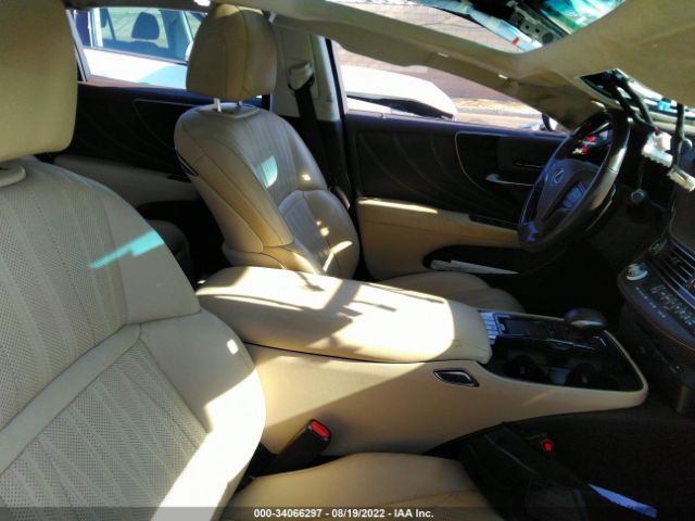 Photo 4 VIN: JTHB5LFFXJ5000808 - LEXUS LS 