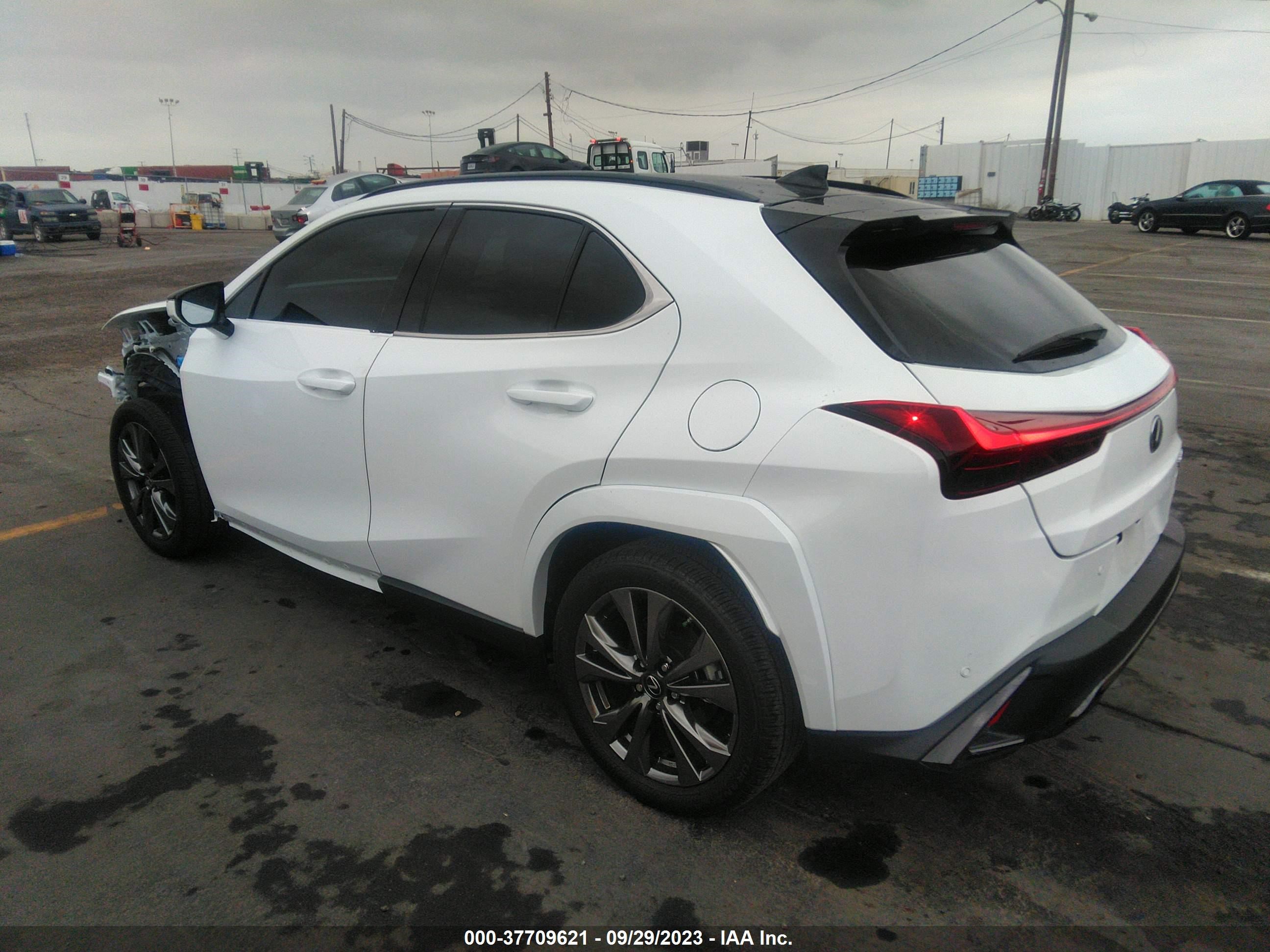 Photo 2 VIN: JTHB6JBH0P2141891 - LEXUS UX250H 