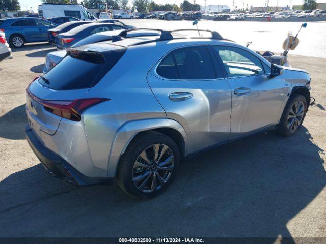 Photo 3 VIN: JTHB6JBH3R2180736 - LEXUS UX 