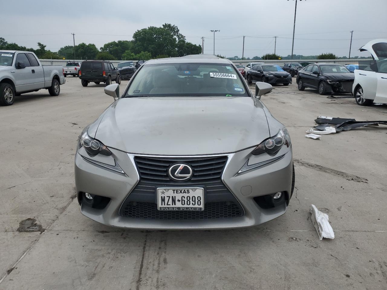 Photo 4 VIN: JTHBA1D20G5038055 - LEXUS IS 