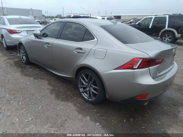 Photo 2 VIN: JTHBA1D21G5010717 - LEXUS IS 200T 