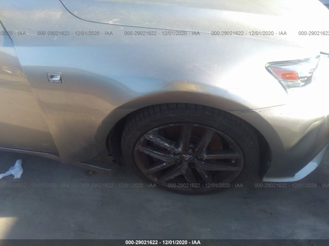 Photo 5 VIN: JTHBA1D21G5015934 - LEXUS IS 200T 