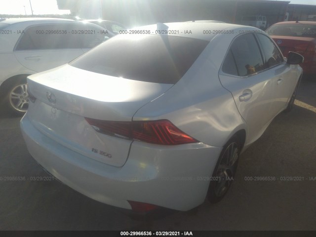 Photo 3 VIN: JTHBA1D21J5071265 - LEXUS IS 