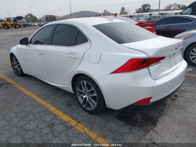 Photo 2 VIN: JTHBA1D21J5081987 - LEXUS IS 