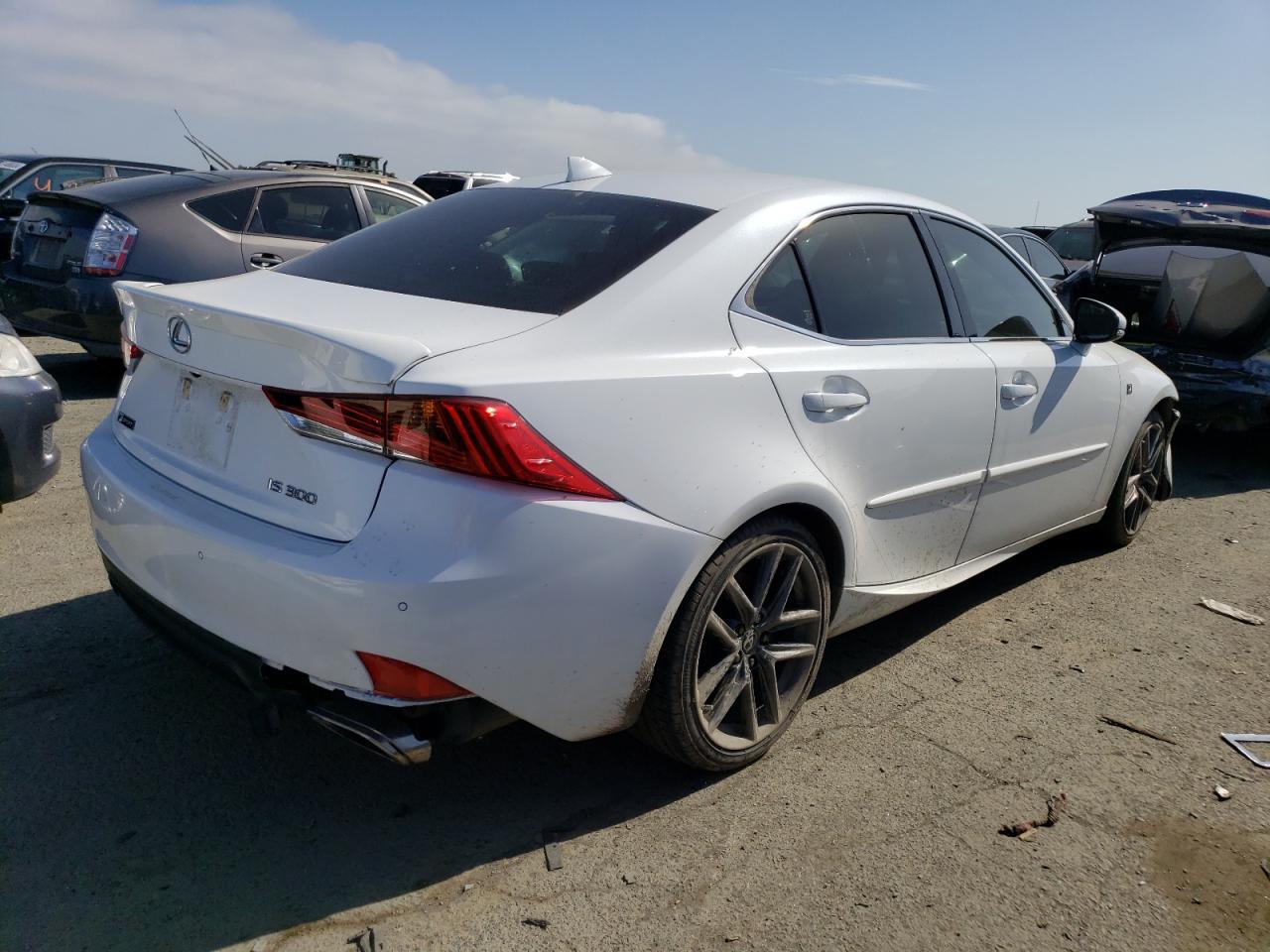 Photo 2 VIN: JTHBA1D21K5084678 - LEXUS IS 