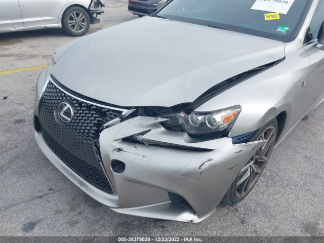 Photo 5 VIN: JTHBA1D22G5036467 - LEXUS IS 200T 