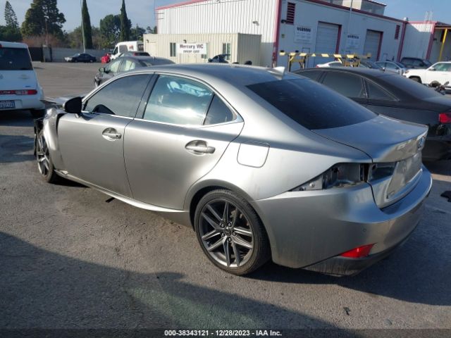 Photo 2 VIN: JTHBA1D22J5082257 - LEXUS IS 300 