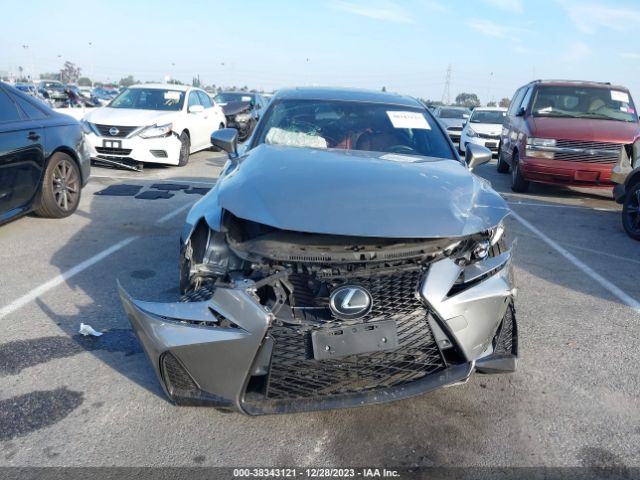 Photo 5 VIN: JTHBA1D22J5082257 - LEXUS IS 300 