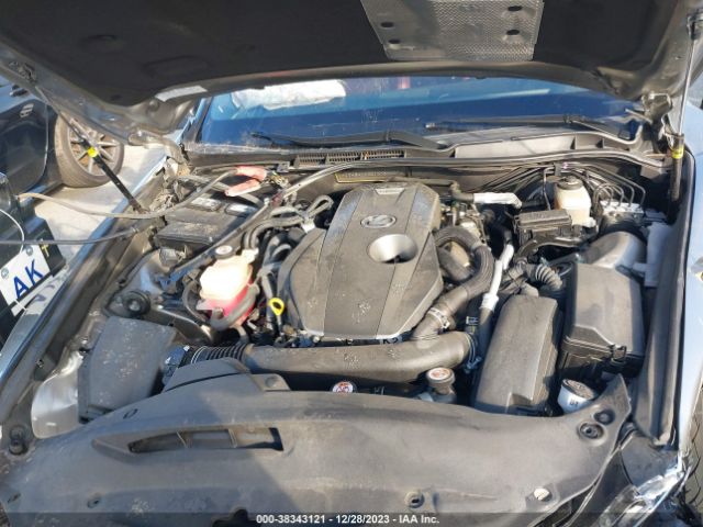 Photo 9 VIN: JTHBA1D22J5082257 - LEXUS IS 300 