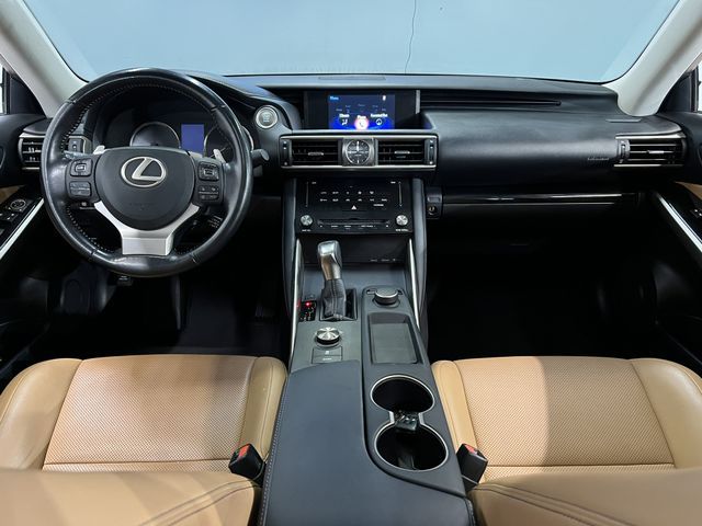 Photo 1 VIN: JTHBA1D23H5044997 - LEXUS IS 