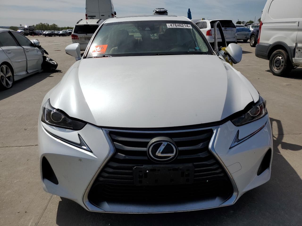 Photo 4 VIN: JTHBA1D23J5066410 - LEXUS IS 