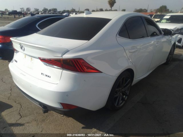 Photo 3 VIN: JTHBA1D23K5096055 - LEXUS IS 