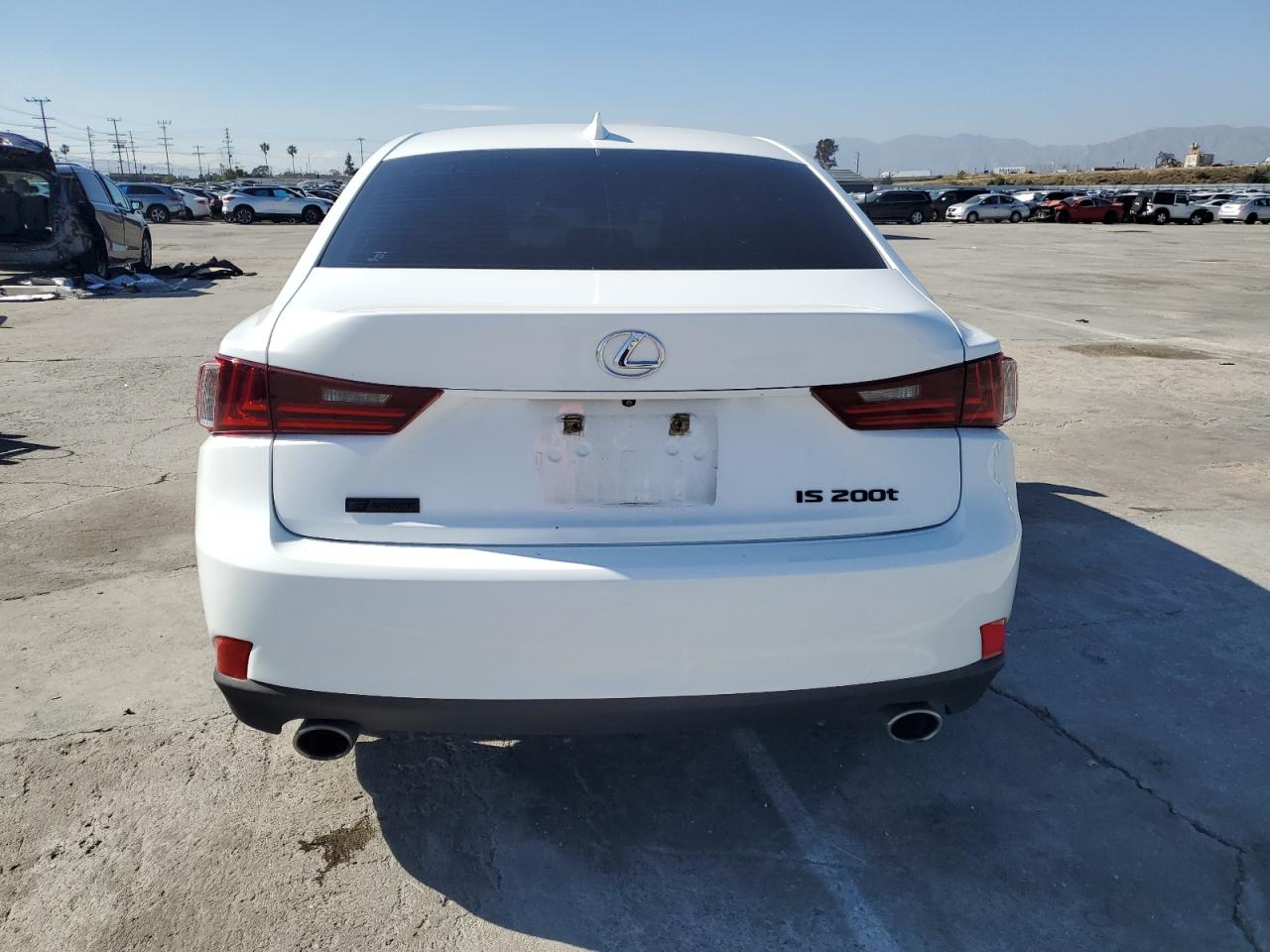 Photo 5 VIN: JTHBA1D24G5013773 - LEXUS IS 