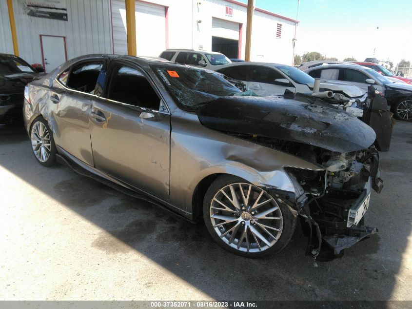 Photo 0 VIN: JTHBA1D24J5069915 - LEXUS IS 