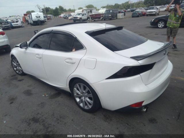 Photo 2 VIN: JTHBA1D25G5015984 - LEXUS IS 200T 