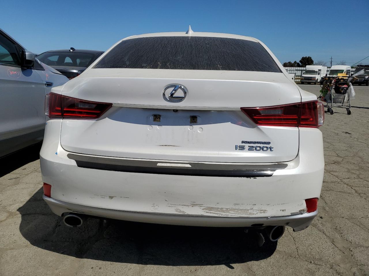 Photo 5 VIN: JTHBA1D25G5023339 - LEXUS IS 