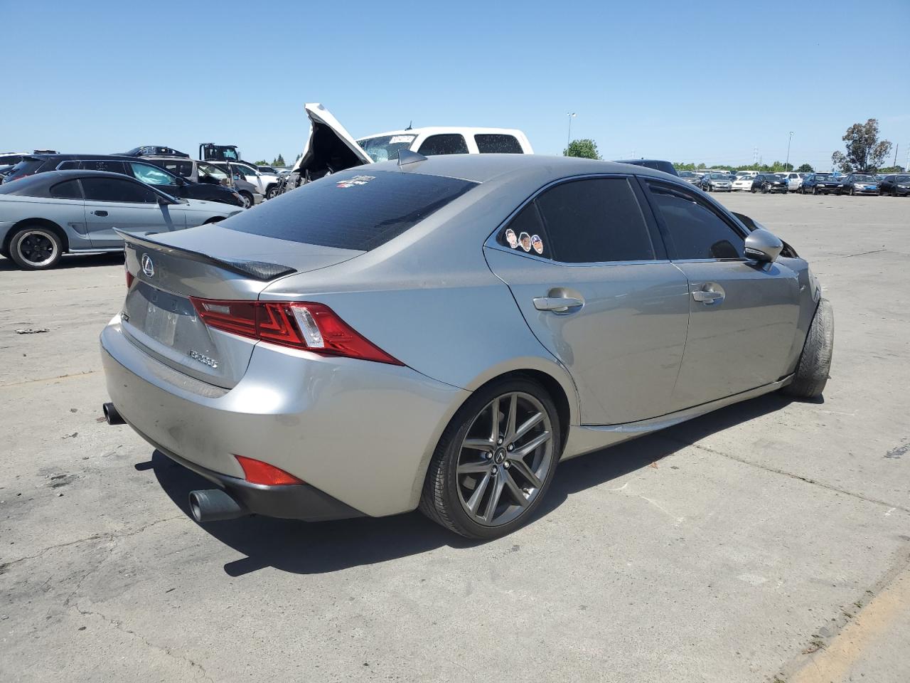 Photo 2 VIN: JTHBA1D25G5023454 - LEXUS IS 