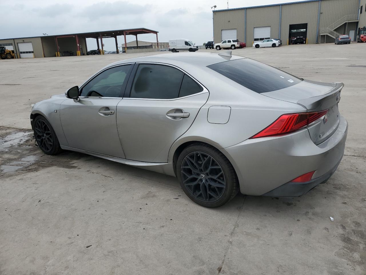 Photo 1 VIN: JTHBA1D26H5039888 - LEXUS IS 