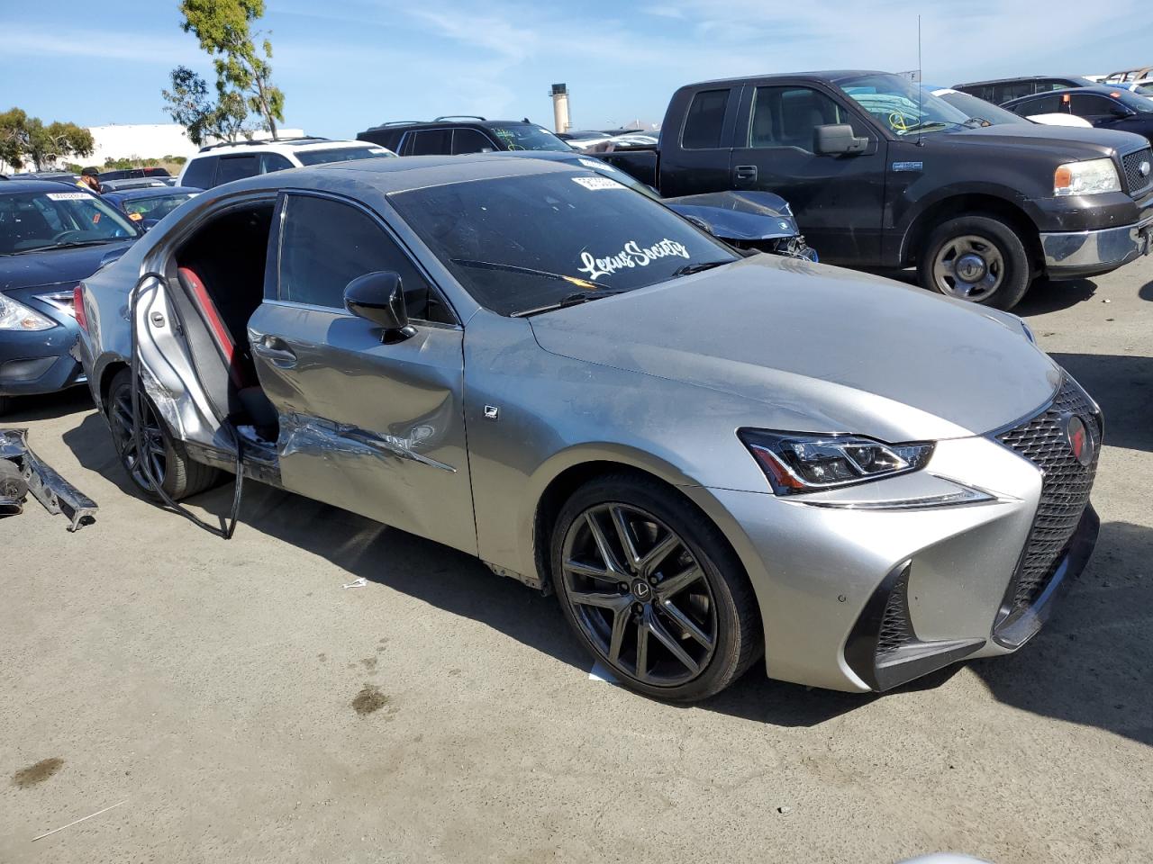 Photo 3 VIN: JTHBA1D26K5099578 - LEXUS IS 