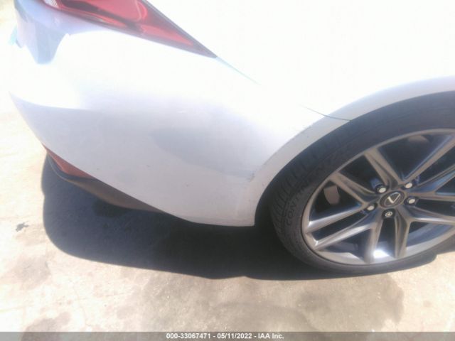 Photo 5 VIN: JTHBA1D27G5006753 - LEXUS IS 200T 