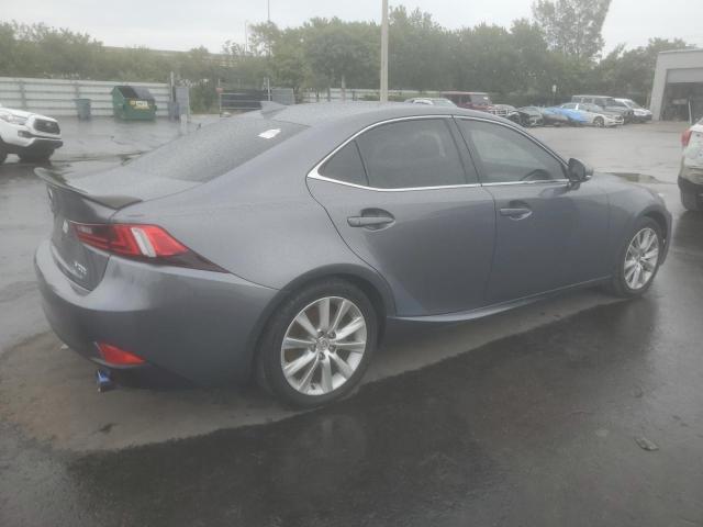 Photo 2 VIN: JTHBA1D27G5017932 - LEXUS IS 200T 