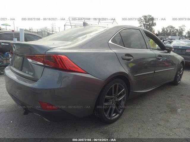 Photo 3 VIN: JTHBA1D27J5076339 - LEXUS IS 