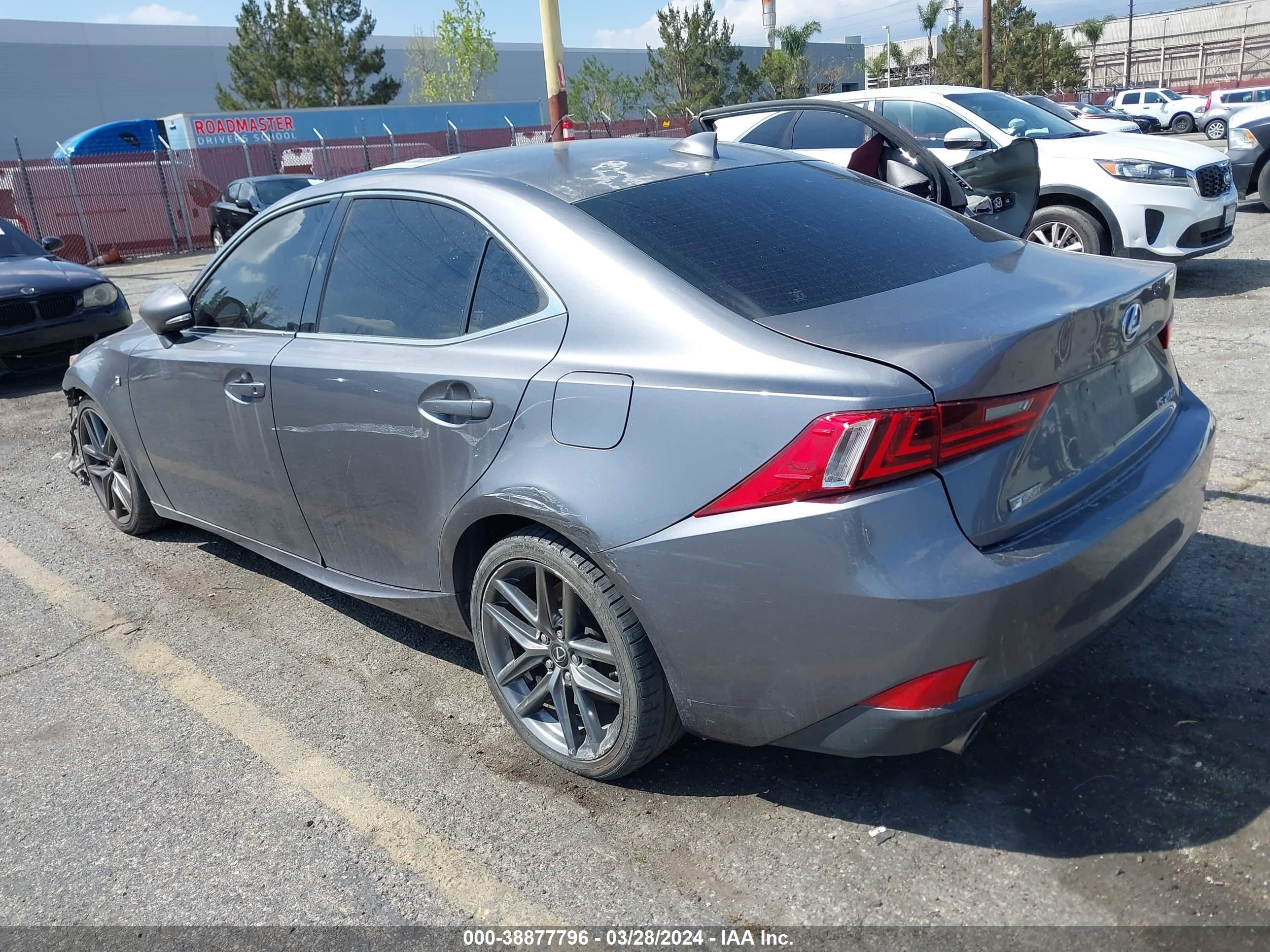 Photo 2 VIN: JTHBA1D28G5006115 - LEXUS IS 