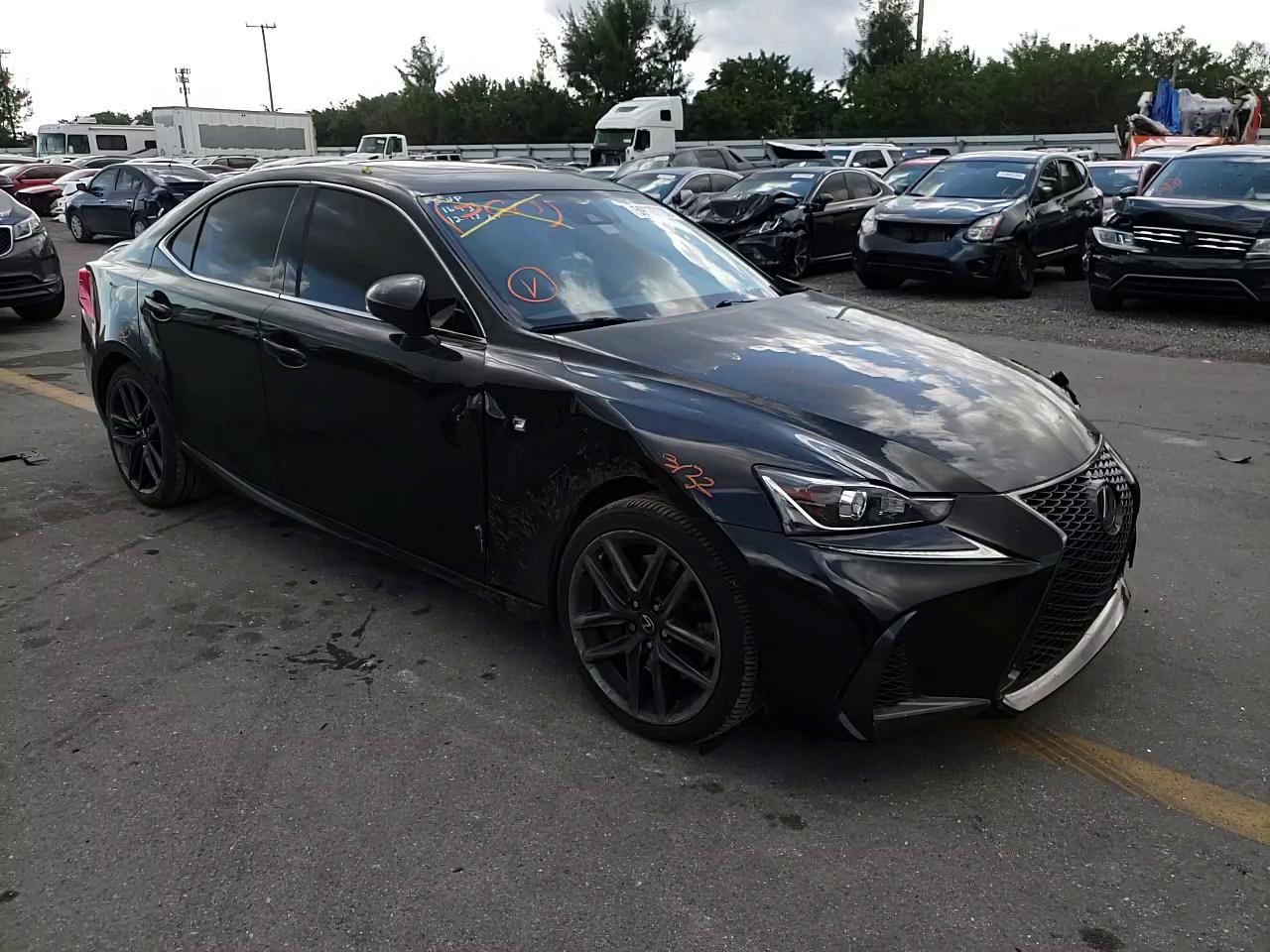 Photo 10 VIN: JTHBA1D28H5041643 - LEXUS IS 200T 