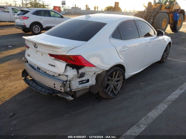 Photo 3 VIN: JTHBA1D28J5069447 - LEXUS IS 