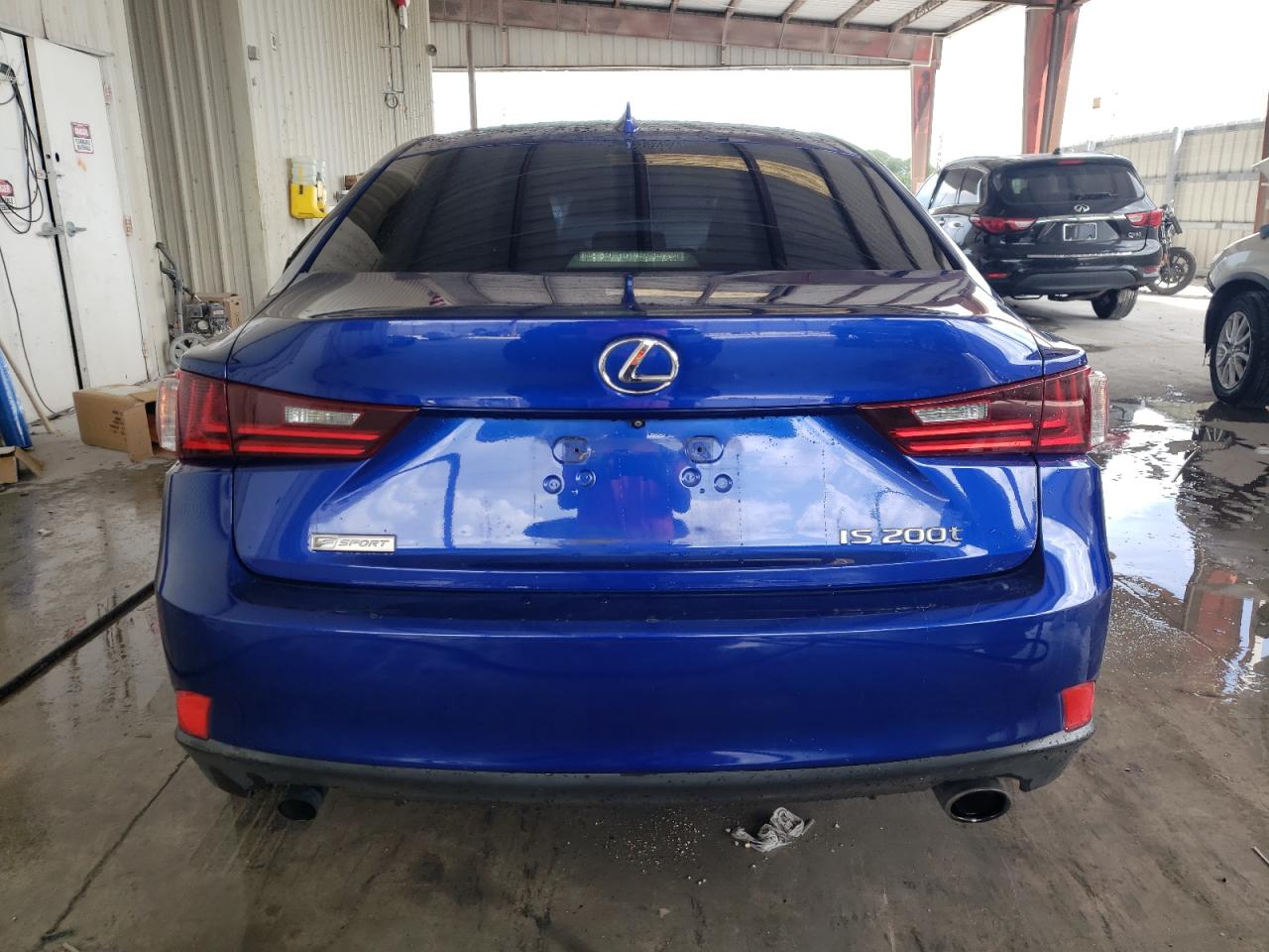 Photo 5 VIN: JTHBA1D29G5016555 - LEXUS IS 