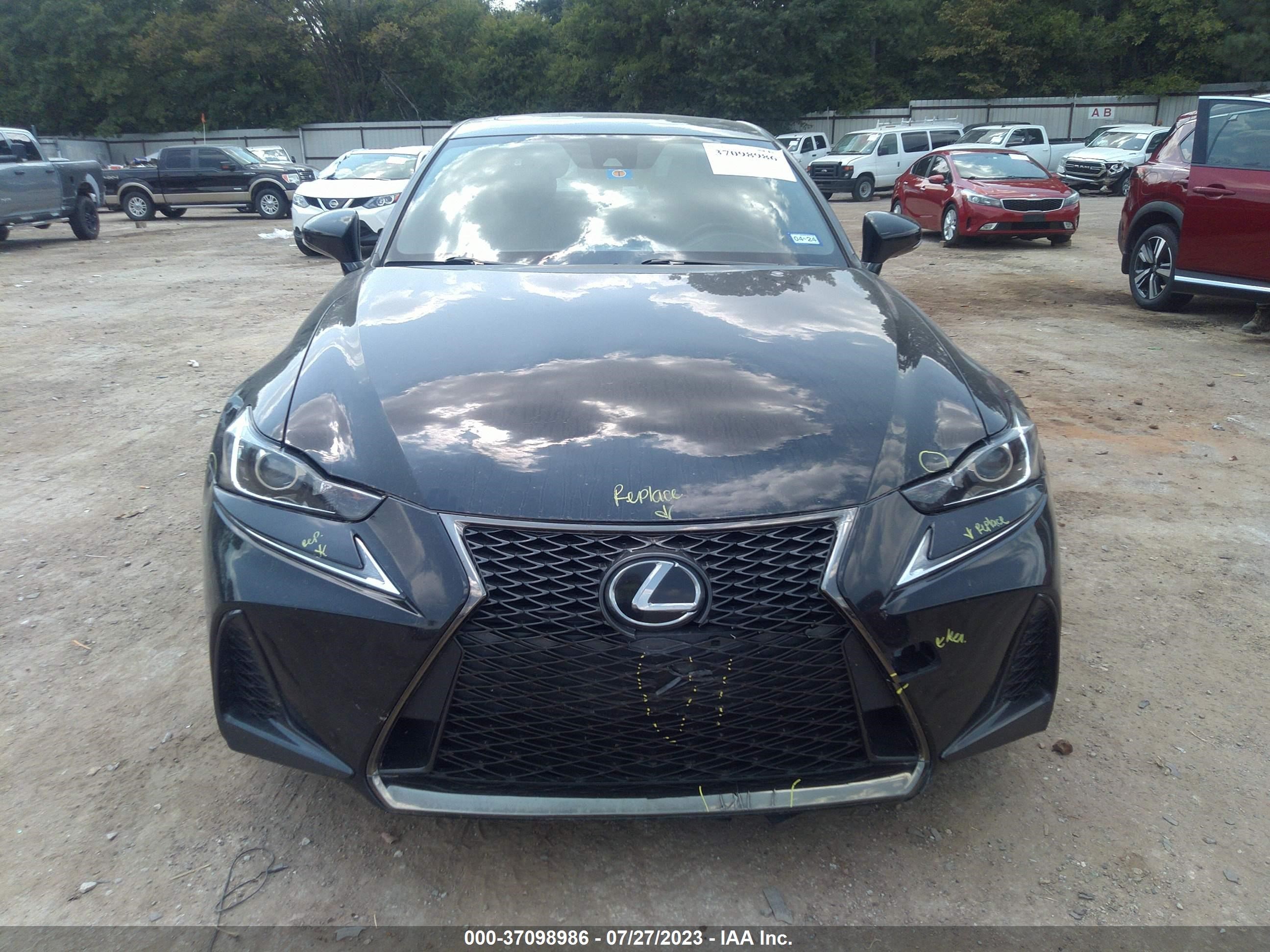 Photo 11 VIN: JTHBA1D29H5042977 - LEXUS IS 