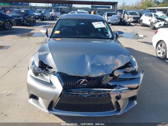 Photo 5 VIN: JTHBA1D2XG5002101 - LEXUS IS 200T 