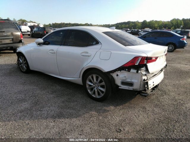 Photo 2 VIN: JTHBA1D2XG5015897 - LEXUS IS 200T 