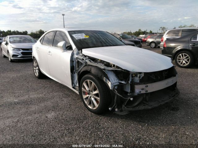 Photo 5 VIN: JTHBA1D2XG5015897 - LEXUS IS 200T 