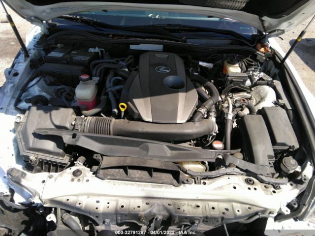 Photo 9 VIN: JTHBA1D2XG5015897 - LEXUS IS 200T 