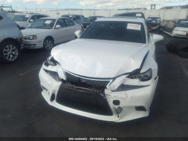 Photo 5 VIN: JTHBA1D2XG5034305 - LEXUS IS 200T 