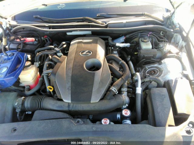 Photo 9 VIN: JTHBA1D2XG5034305 - LEXUS IS 200T 