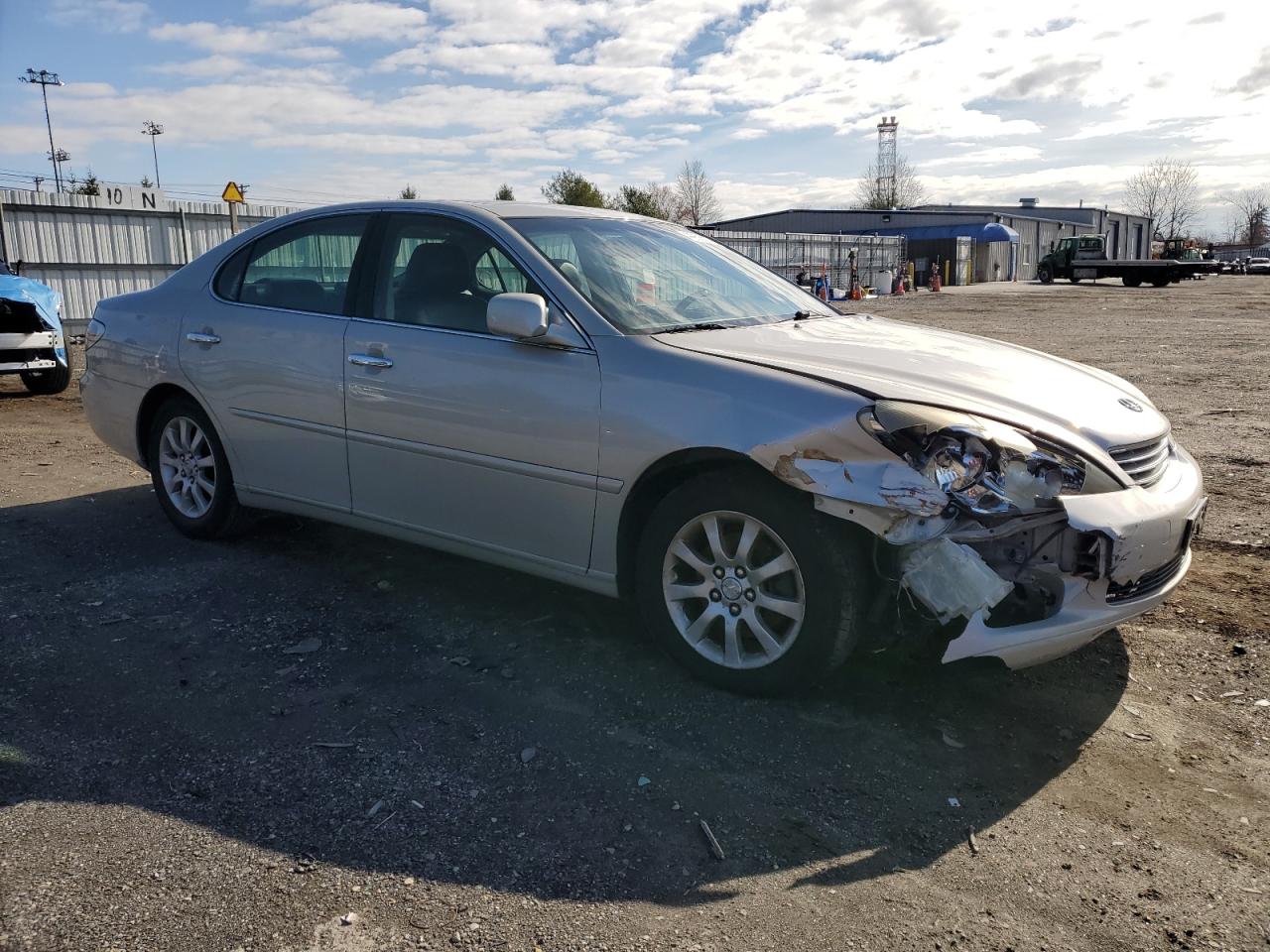 Photo 3 VIN: JTHBA30G040014828 - LEXUS ES 330 