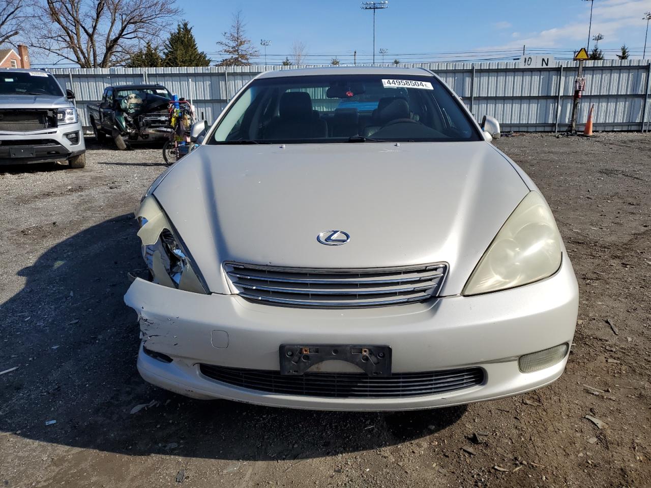 Photo 4 VIN: JTHBA30G040014828 - LEXUS ES 330 