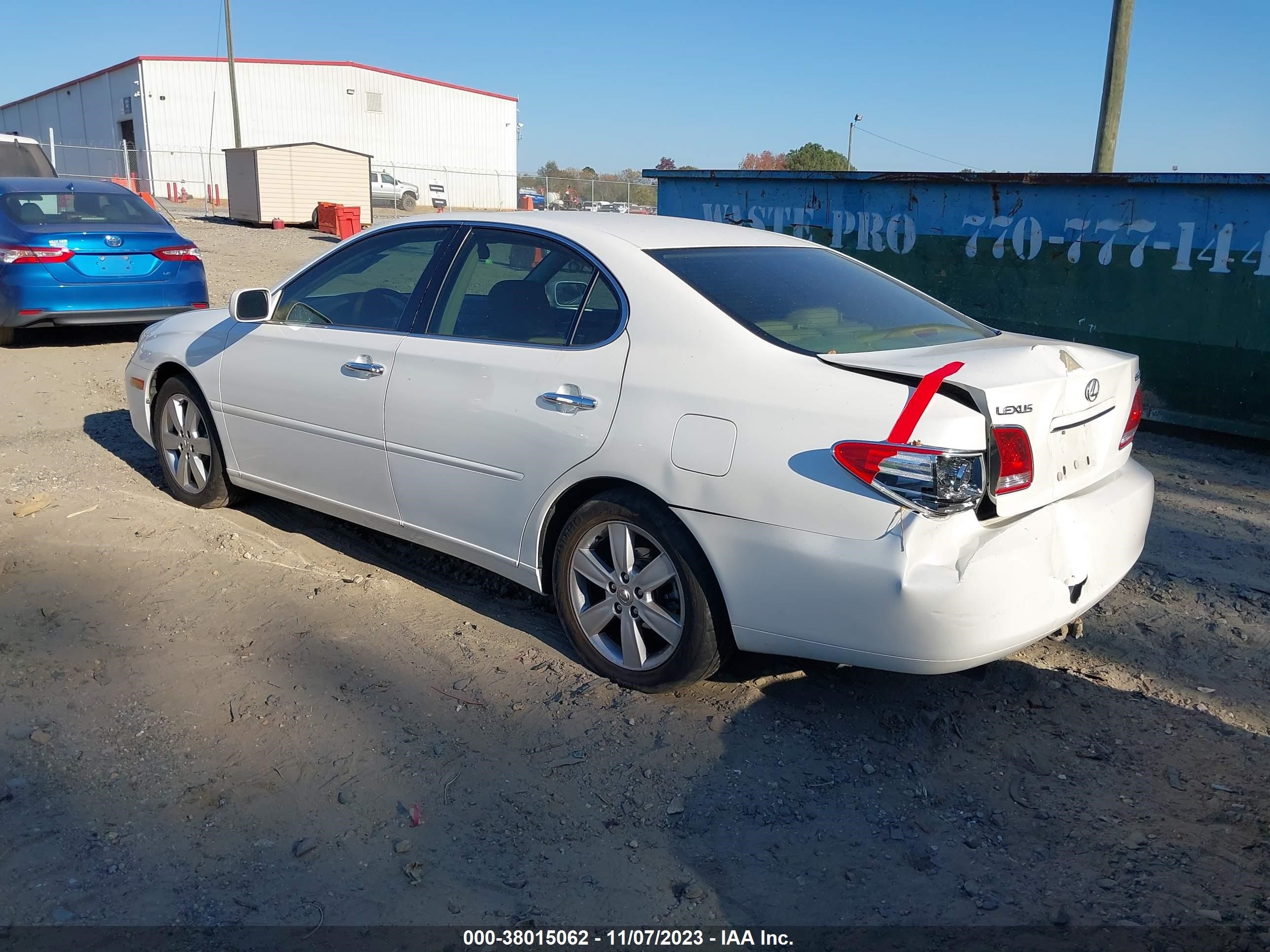 Photo 2 VIN: JTHBA30G055074046 - LEXUS ES 