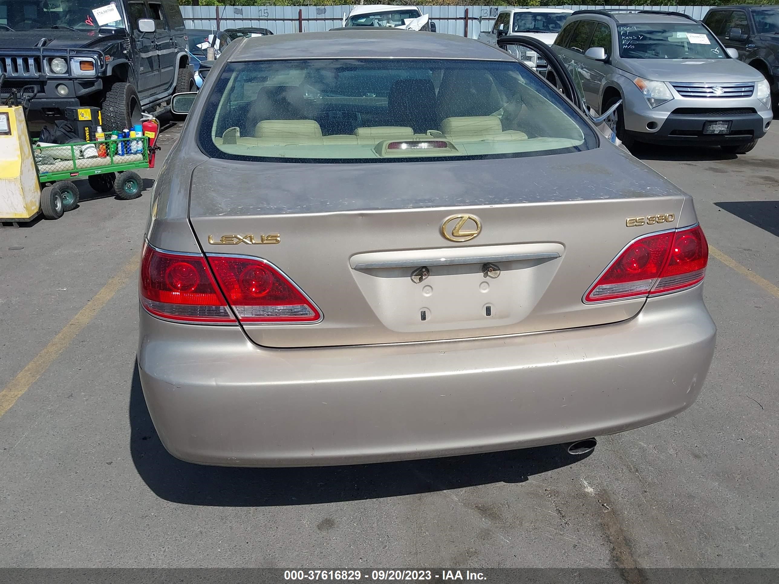 Photo 14 VIN: JTHBA30G065166968 - LEXUS ES 