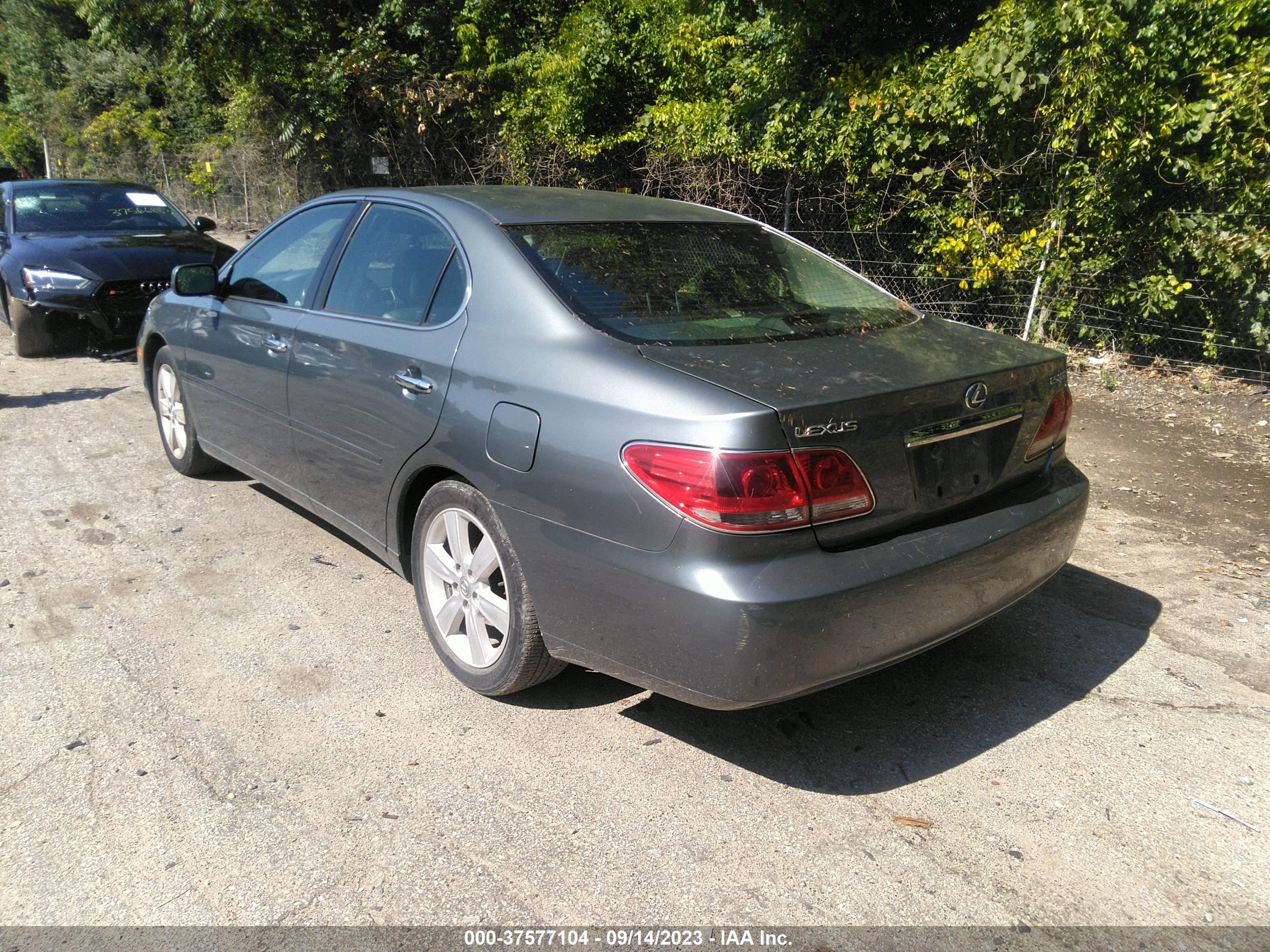 Photo 2 VIN: JTHBA30G065169644 - LEXUS ES 