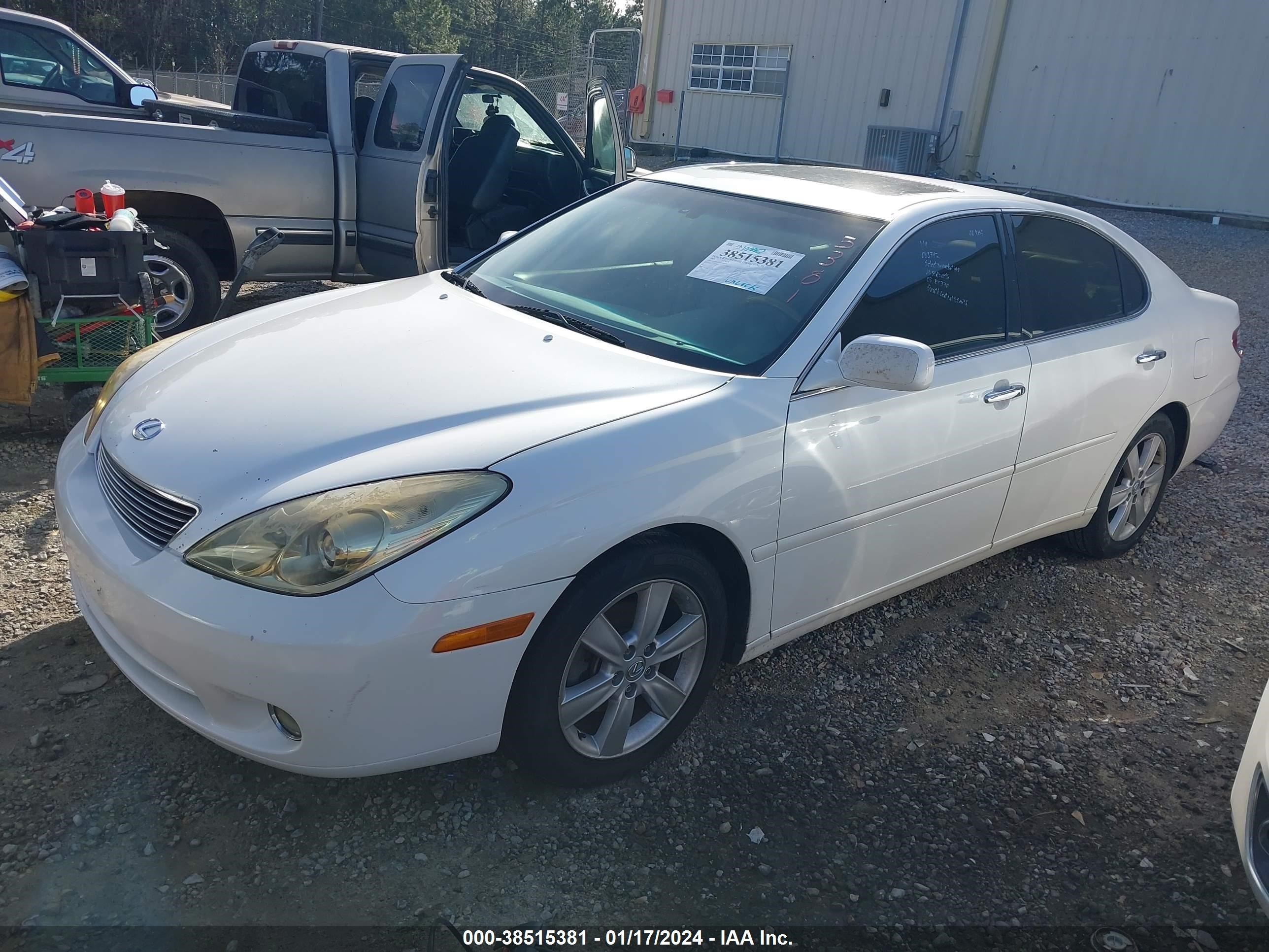 Photo 1 VIN: JTHBA30G155088392 - LEXUS ES 